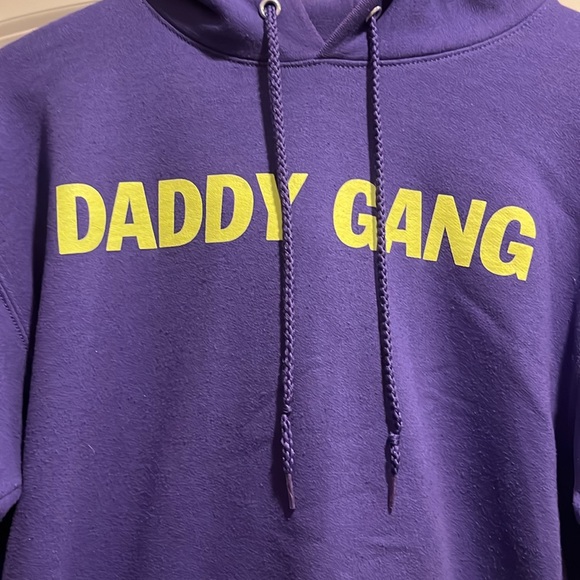 Woman’s bar stool Daddy Gang Hoodie - Picture 2 of 5